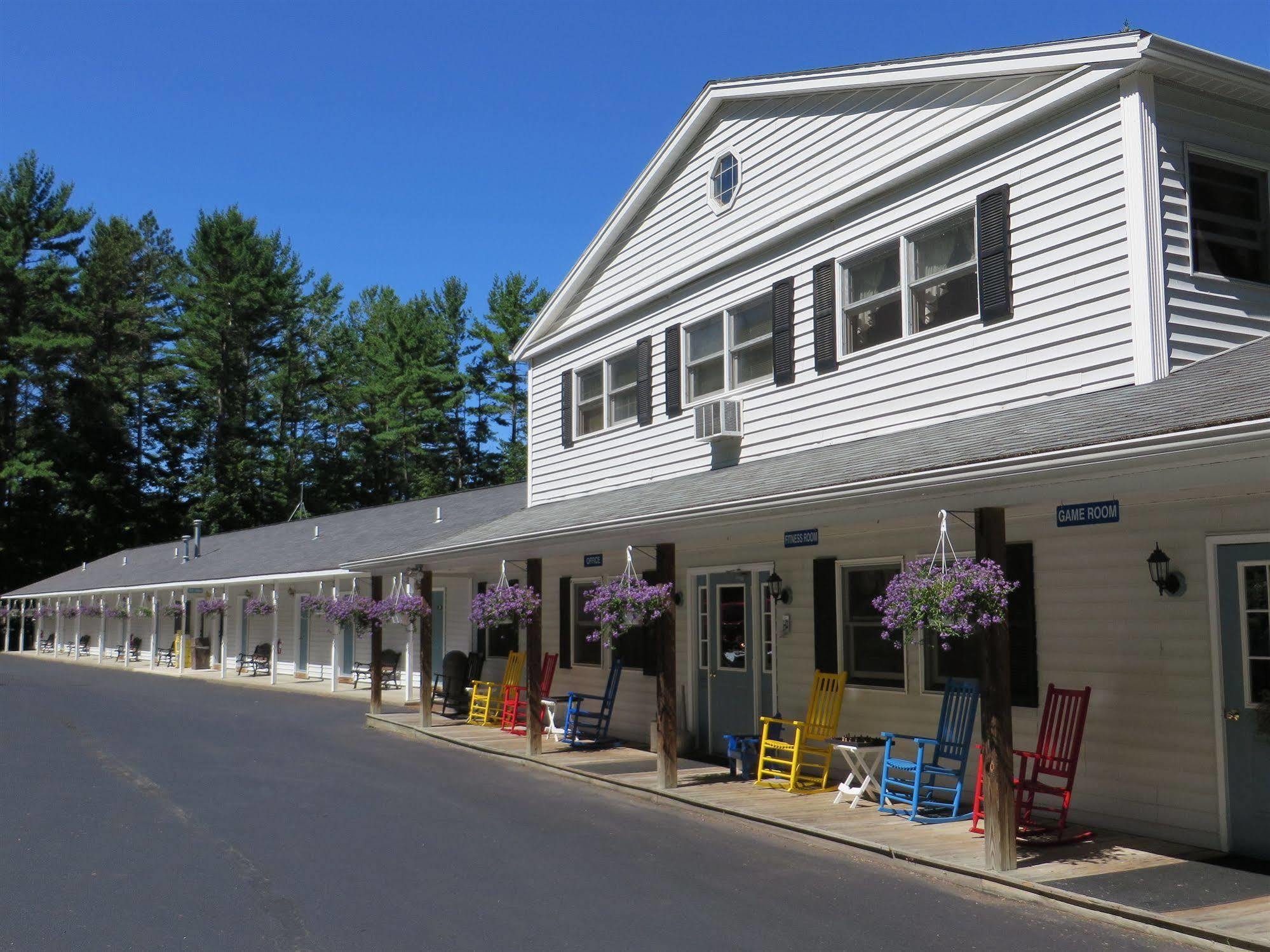 Bayside Inn & Marina Cooperstown Exterior photo